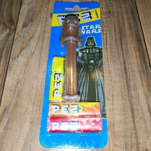 Pez Star Wars Chewbacca 1996 Candy Dispenser NEW. - Picture 1 of 3